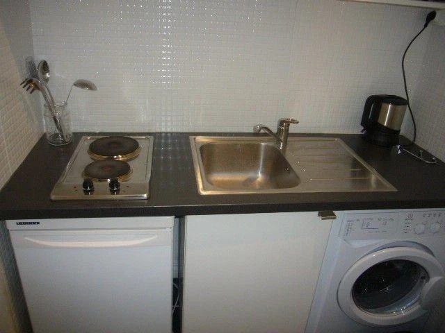 Wohnung zu vermieten 27 m². Rue du Plan 14, 2000 Neuchâtel, Suisse, Neuenburg. 